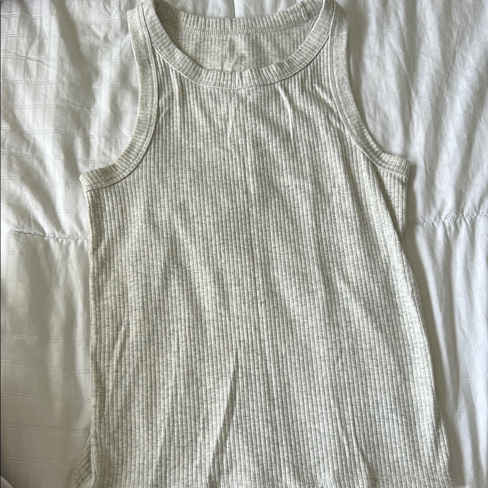 GAP Women's Ribbed Tank Top - Gray